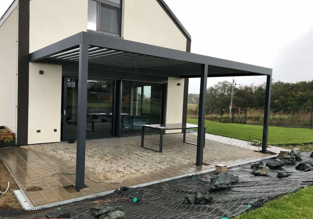 Pergola 83 Pergola 83