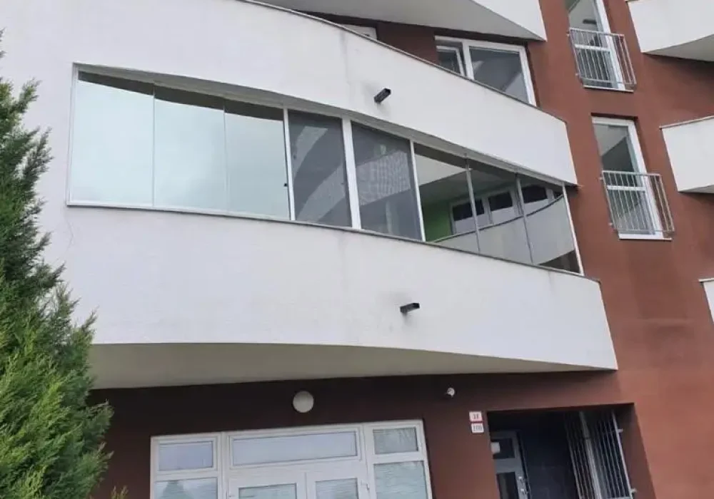 Zasklenie balkóna 3 Zasklenie balkóna 3